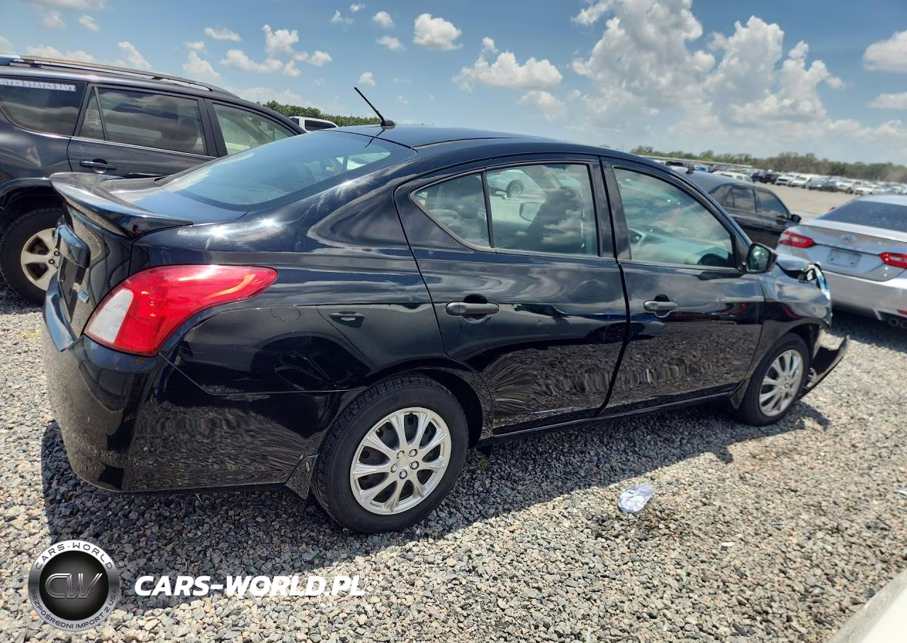 2016 Nissan Versa 1.6 S Plus VIN:3N1CN7AP9GL898343 - 3