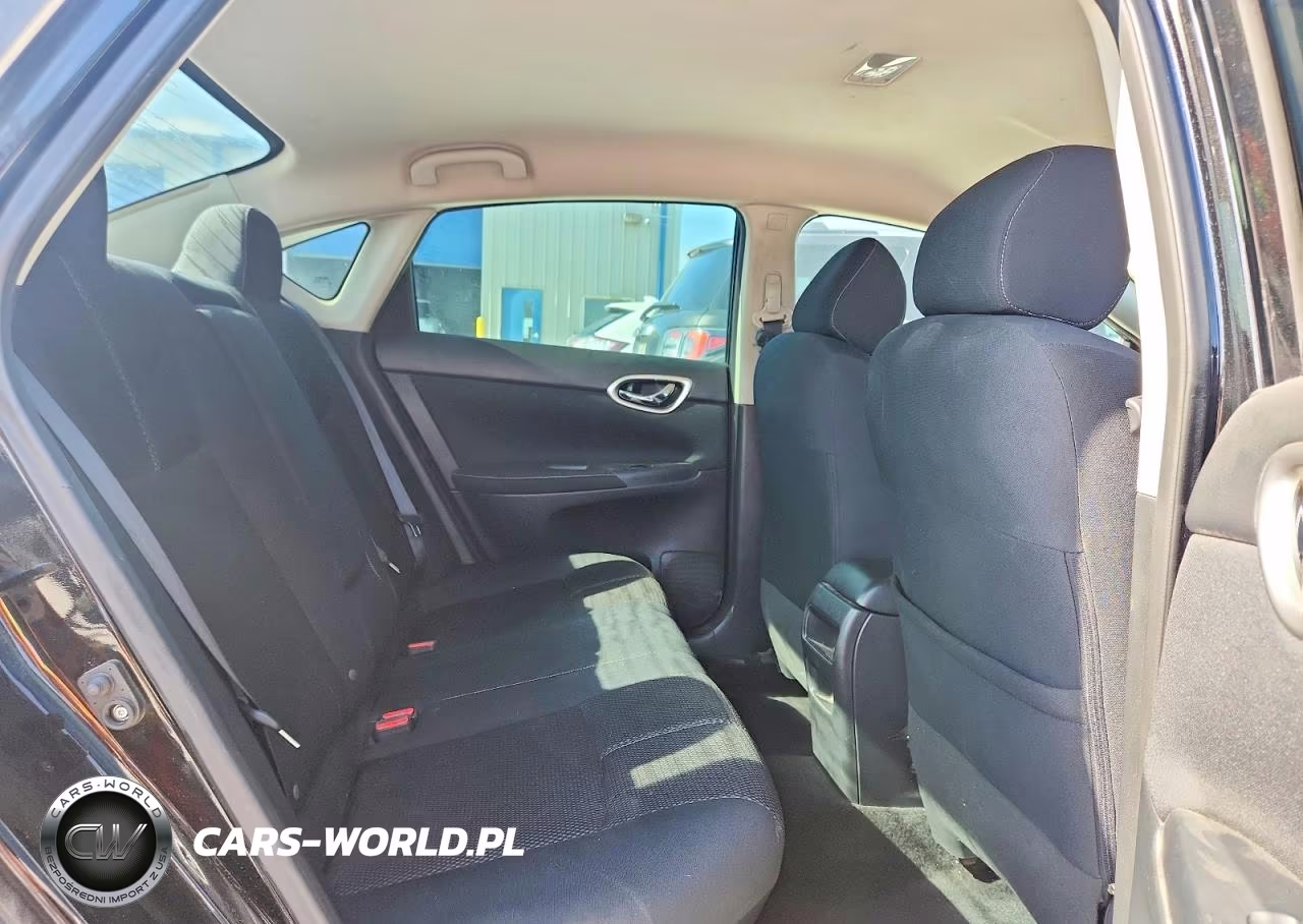 2015 Nissan Sentra S VIN:3N1AB7AP7FY379583 - 10