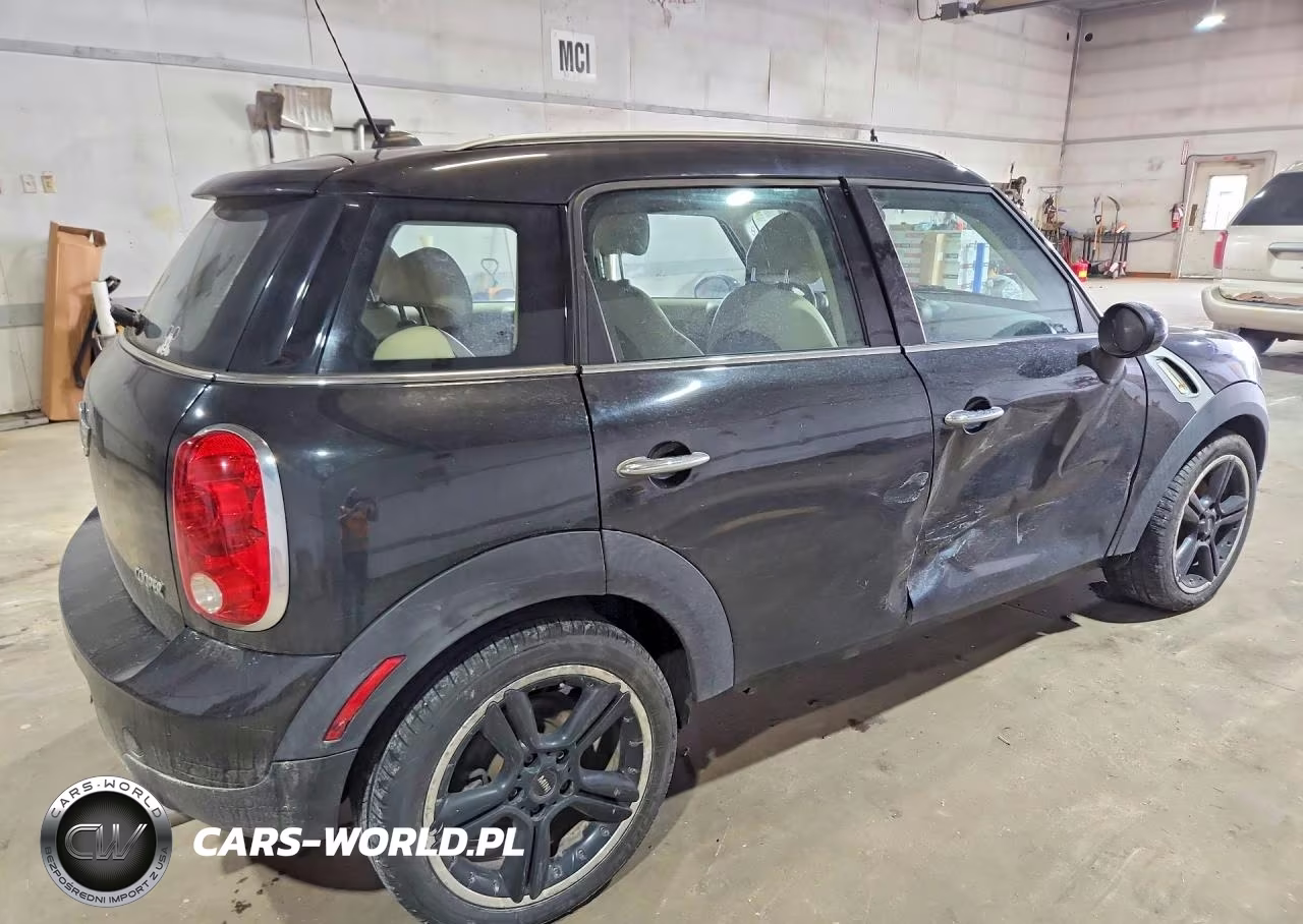 2011 Mini Cooper Countryman VIN:WMWZB3C5XBWM00073 - 3