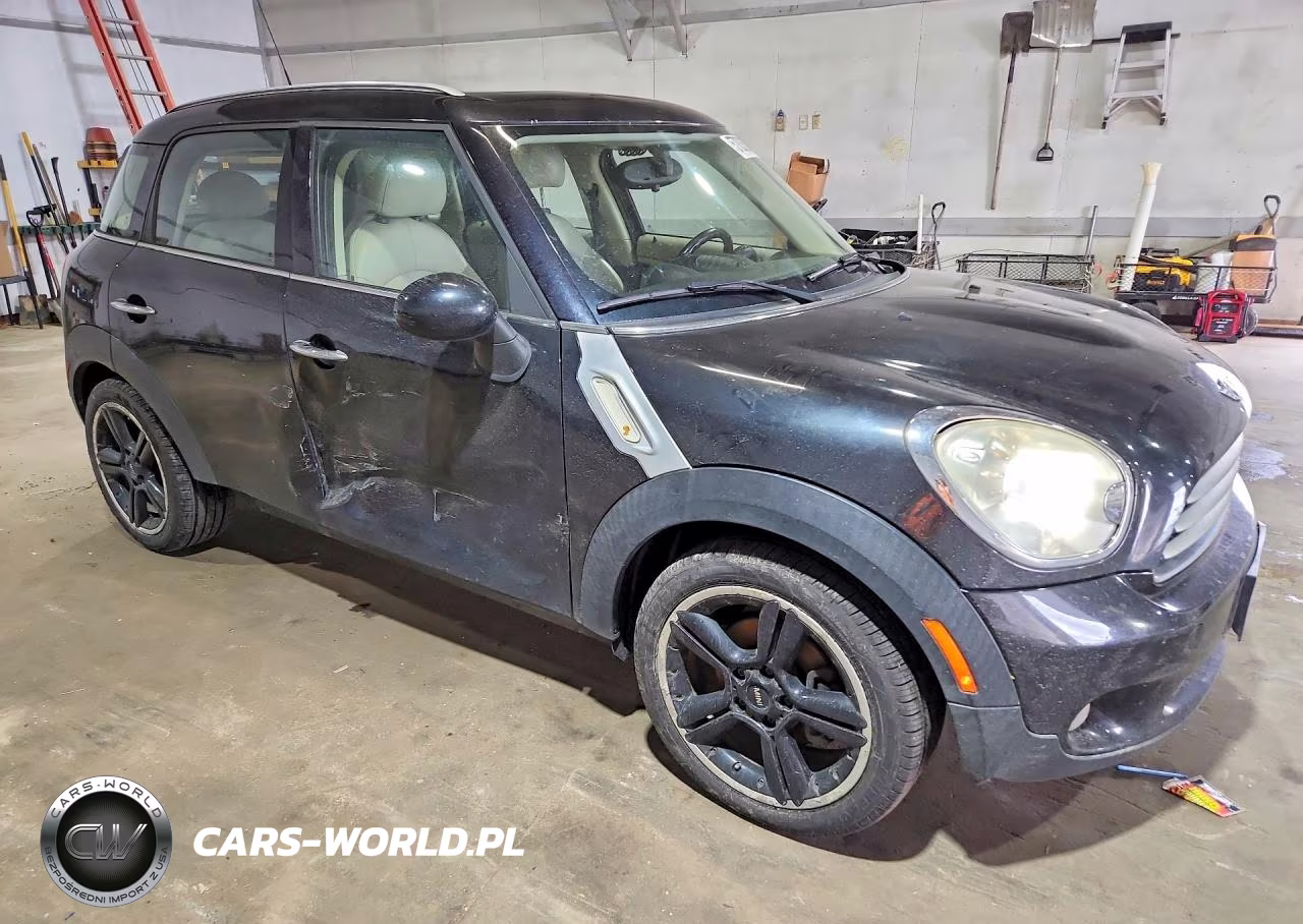 2011 Mini Cooper Countryman VIN:WMWZB3C5XBWM00073 - 4