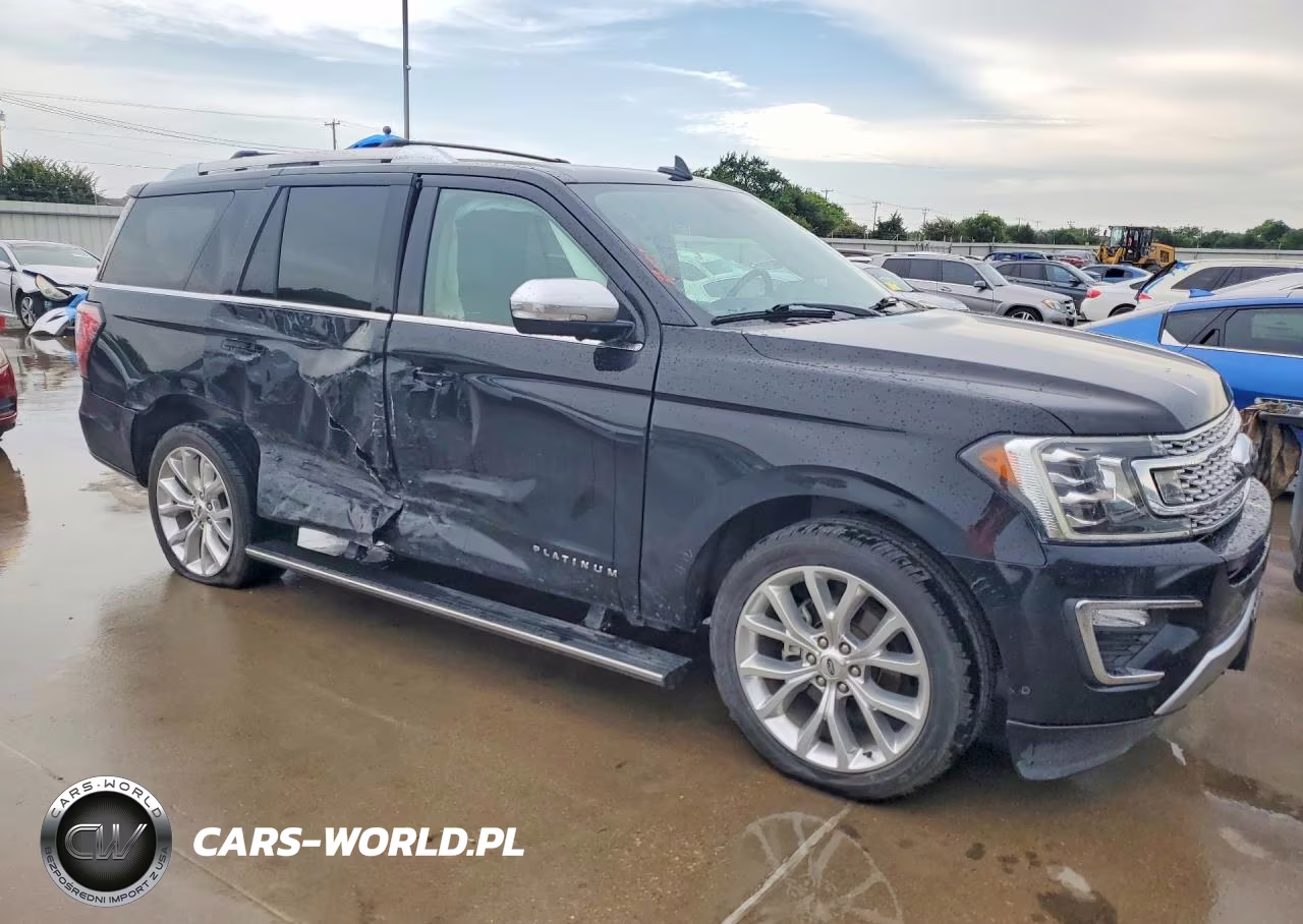 2019 Ford Expedition Platinum VIN:1FMJU1LTXKEA52645 - 4