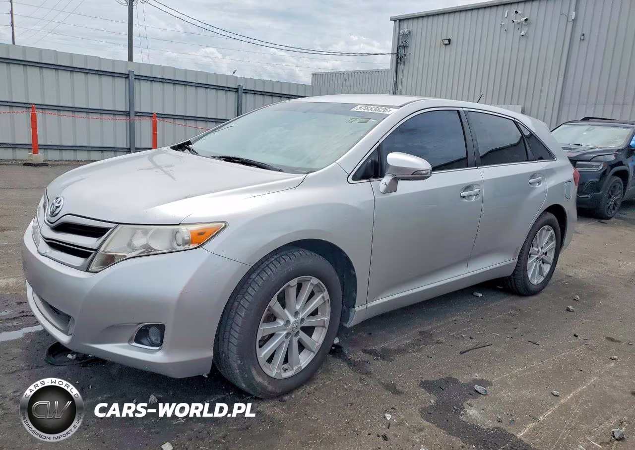 2013 Toyota Venza Le – zdjęcie 1 z 13