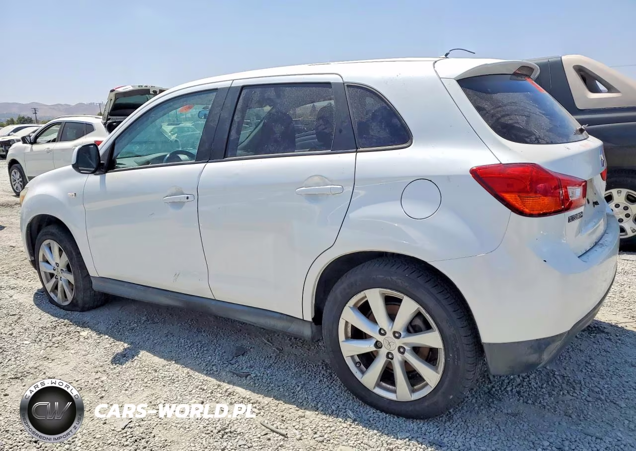 2014 Mitsubishi Outlander Sport Es VIN:4A4AP3AU0EE015152 - 2