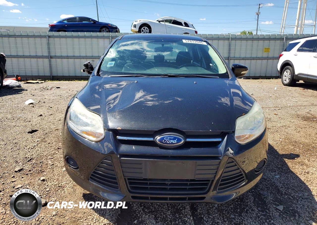2014 Ford Focus Se VIN:1FADP3F21EL353866 - 5