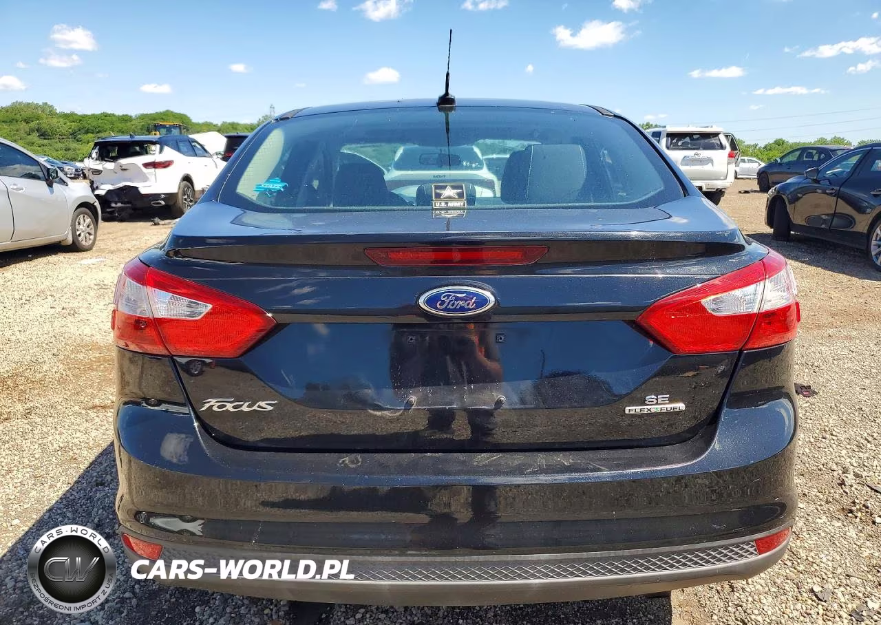 2014 Ford Focus Se VIN:1FADP3F21EL353866 - 6