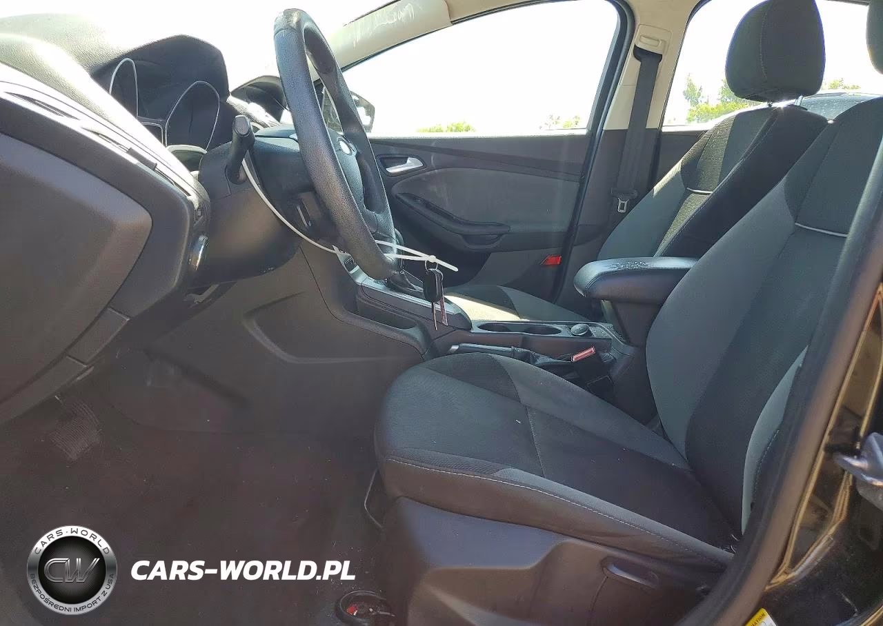 2014 Ford Focus Se VIN:1FADP3F21EL353866 - 7