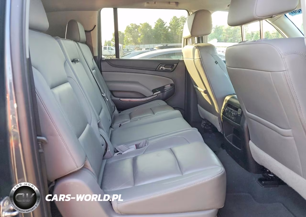 2019 Chevrolet Suburban K1500 Lt VIN:1GNSKHKC6KR349095 - 11