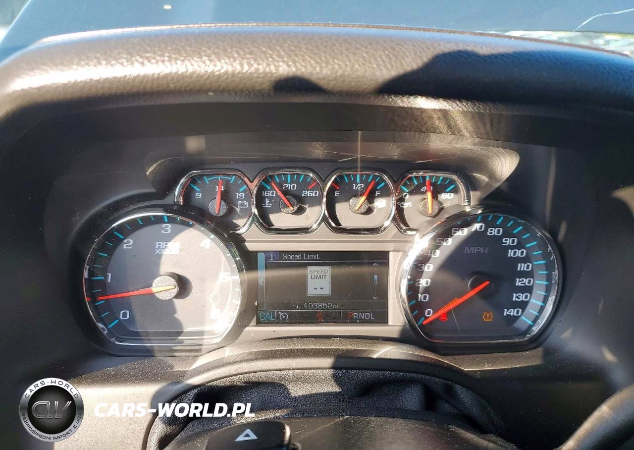 2019 Chevrolet Suburban K1500 Lt VIN:1GNSKHKC6KR349095 - 9