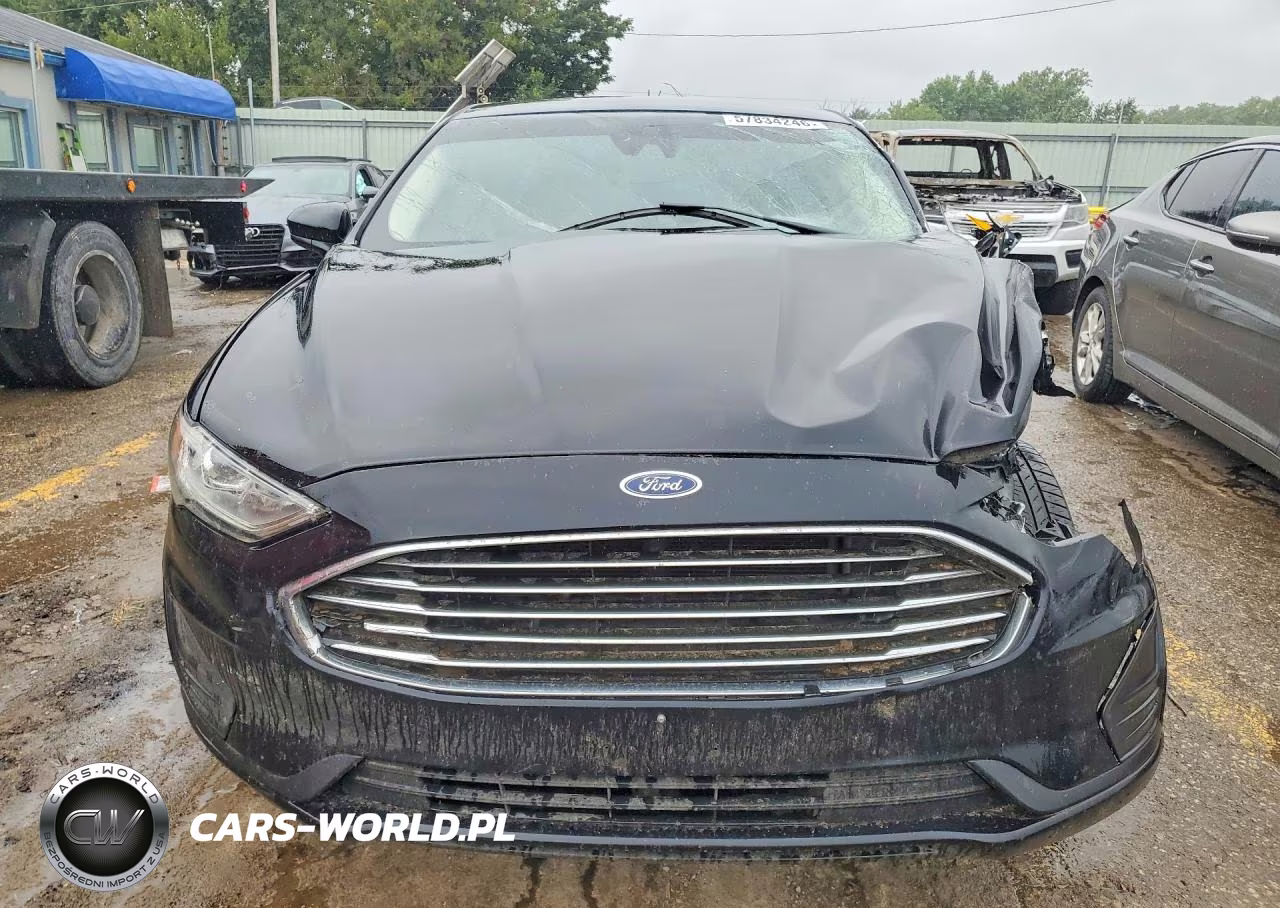 2019 Ford Fusion S VIN:3FA6P0G77KR198724 - 5