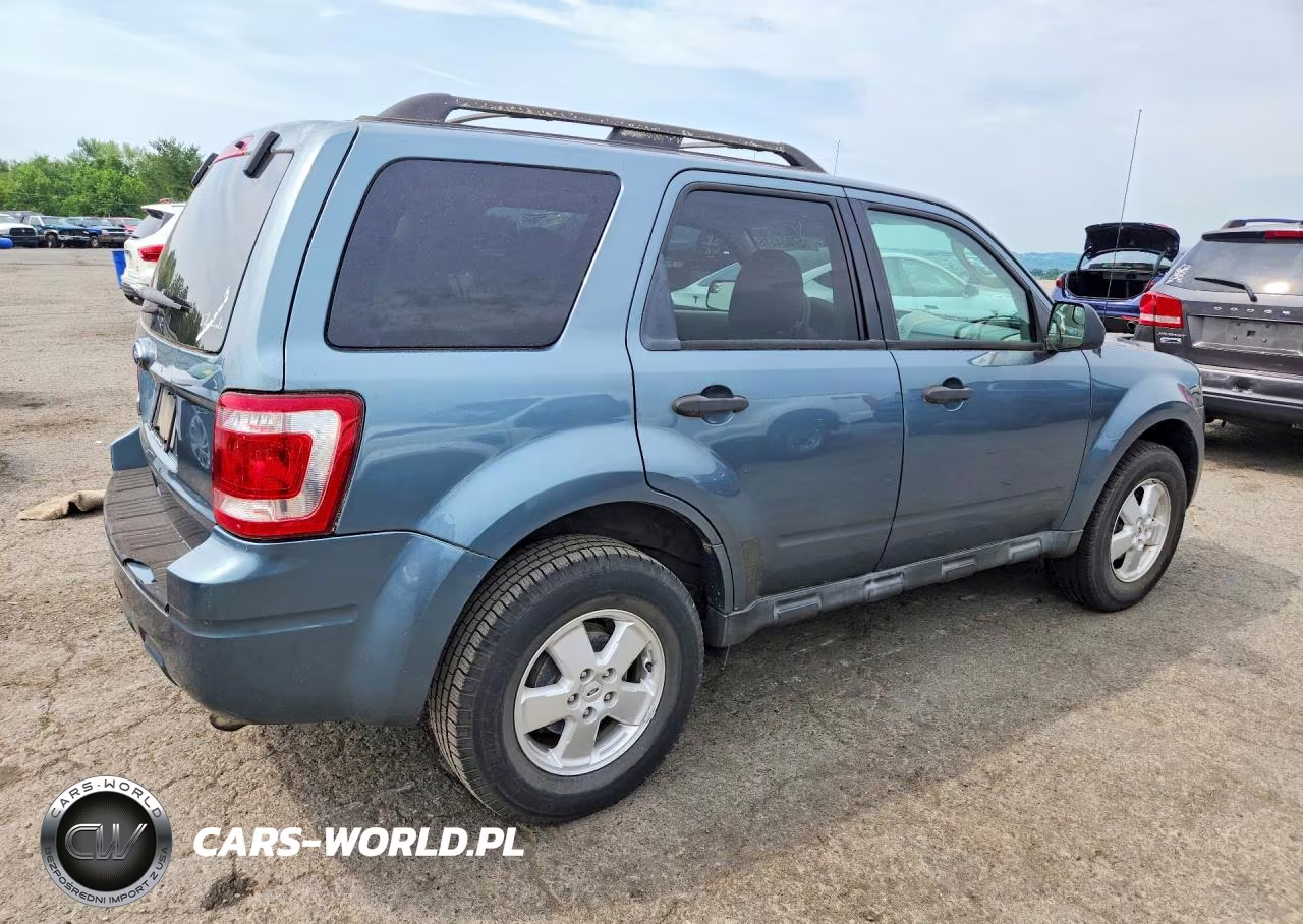 2012 Ford Escape Xlt VIN:1FMCU0D7XCKA80839 - 3