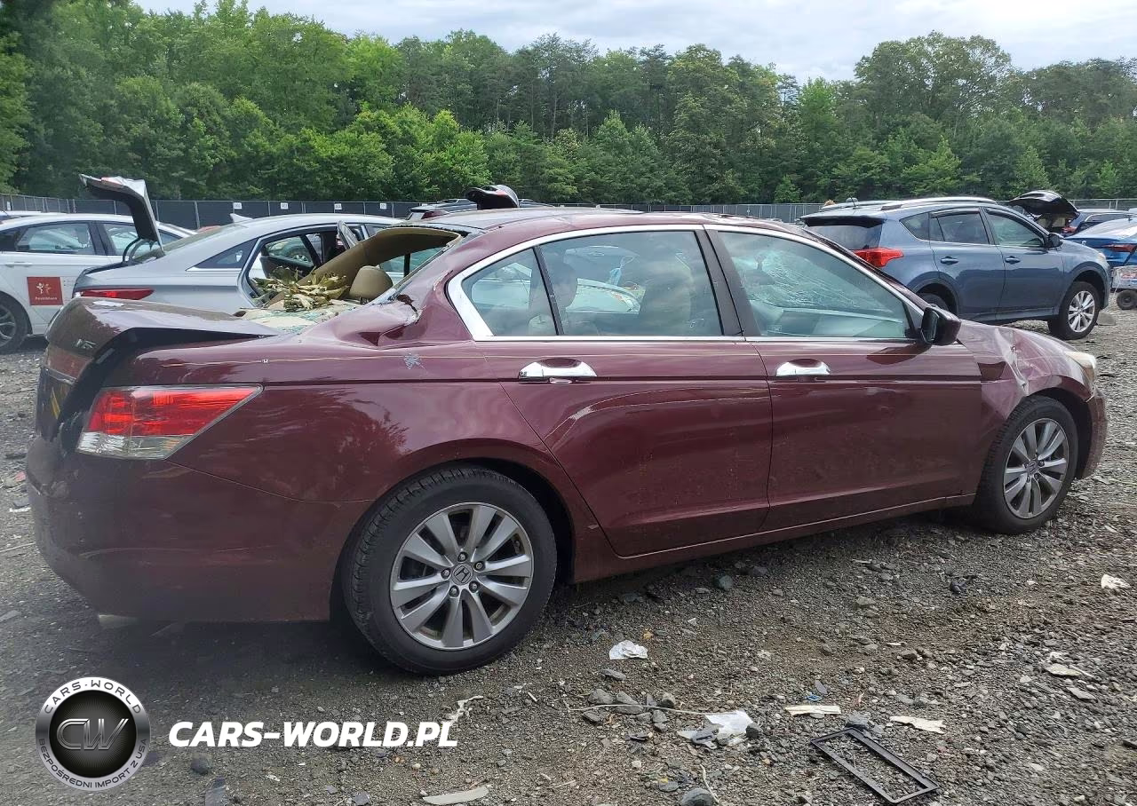 2012 Honda Accord Exl VIN:1HGCP3F83CA013784 - 3