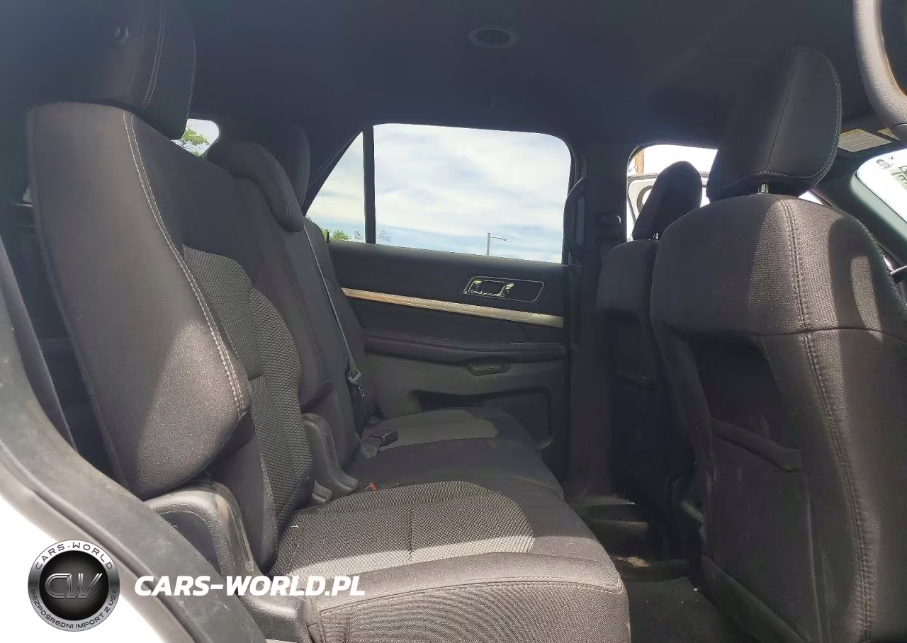2018 Ford Explorer Xlt VIN:1FM5K8D85JGA17430 - 11