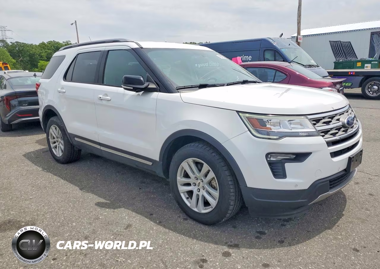 2018 Ford Explorer Xlt VIN:1FM5K8D85JGA17430 - 4