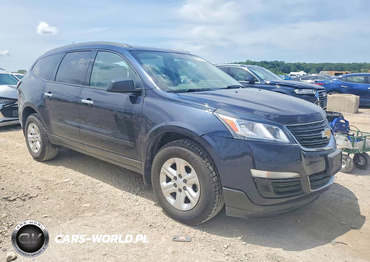 2015 Chevrolet Traverse Ls VIN:1GNKRFED3FJ376991 - 4