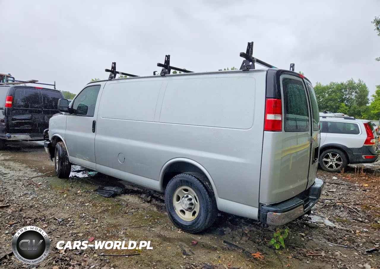 2020 Chevrolet Express G2500 VIN:1GCWGAFG9L1150428 - 2
