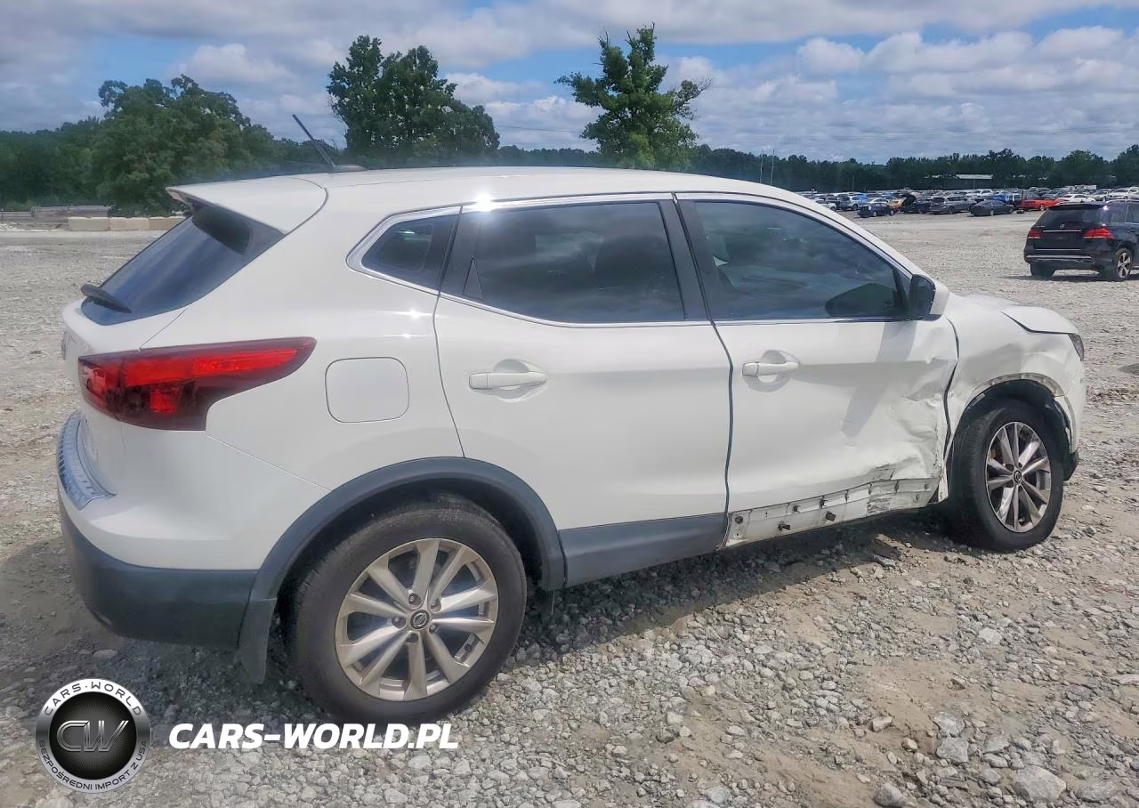 2019 Nissan Rogue Sport S VIN:JN1BJ1CP8KW237567 - 3