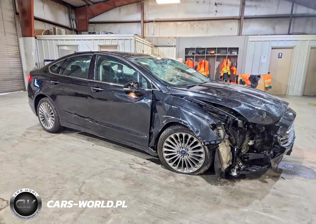 2015 Ford Fusion Titanium VIN:3FA6P0D99FR148614 - 4