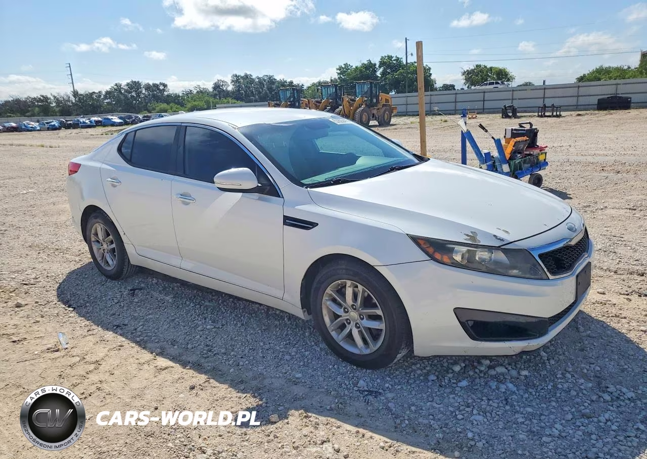 2013 Kia Optima Lx VIN:5XXGM4A73DG249029 - 4