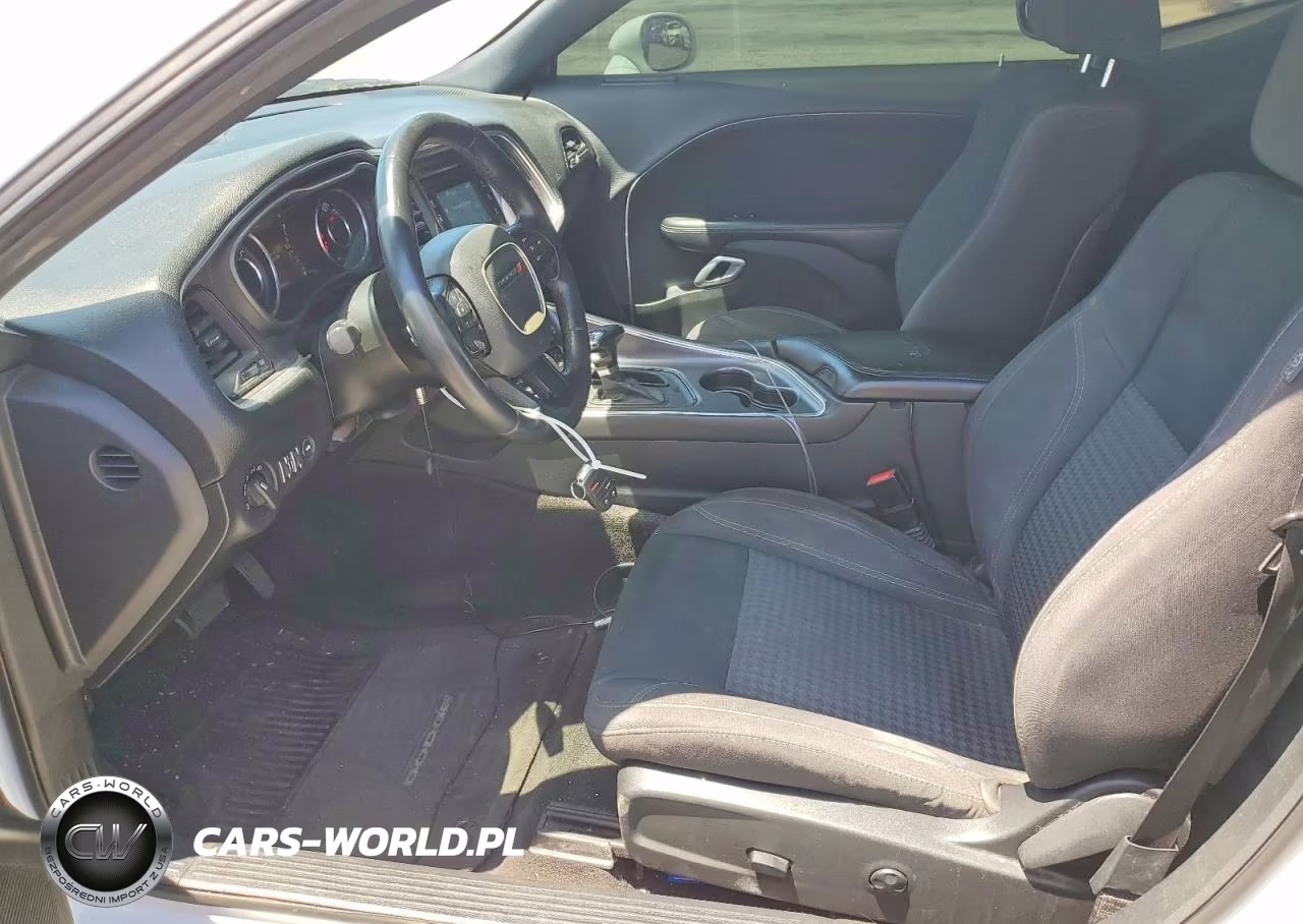 2015 Dodge Challenger Sxt VIN:2C3CDZAG6FH804040 - 7