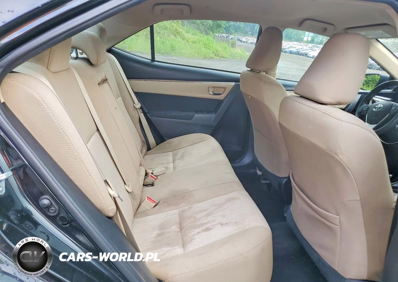 2015 Toyota Corolla Le VIN:2T1BURHE2FC272811 - 10