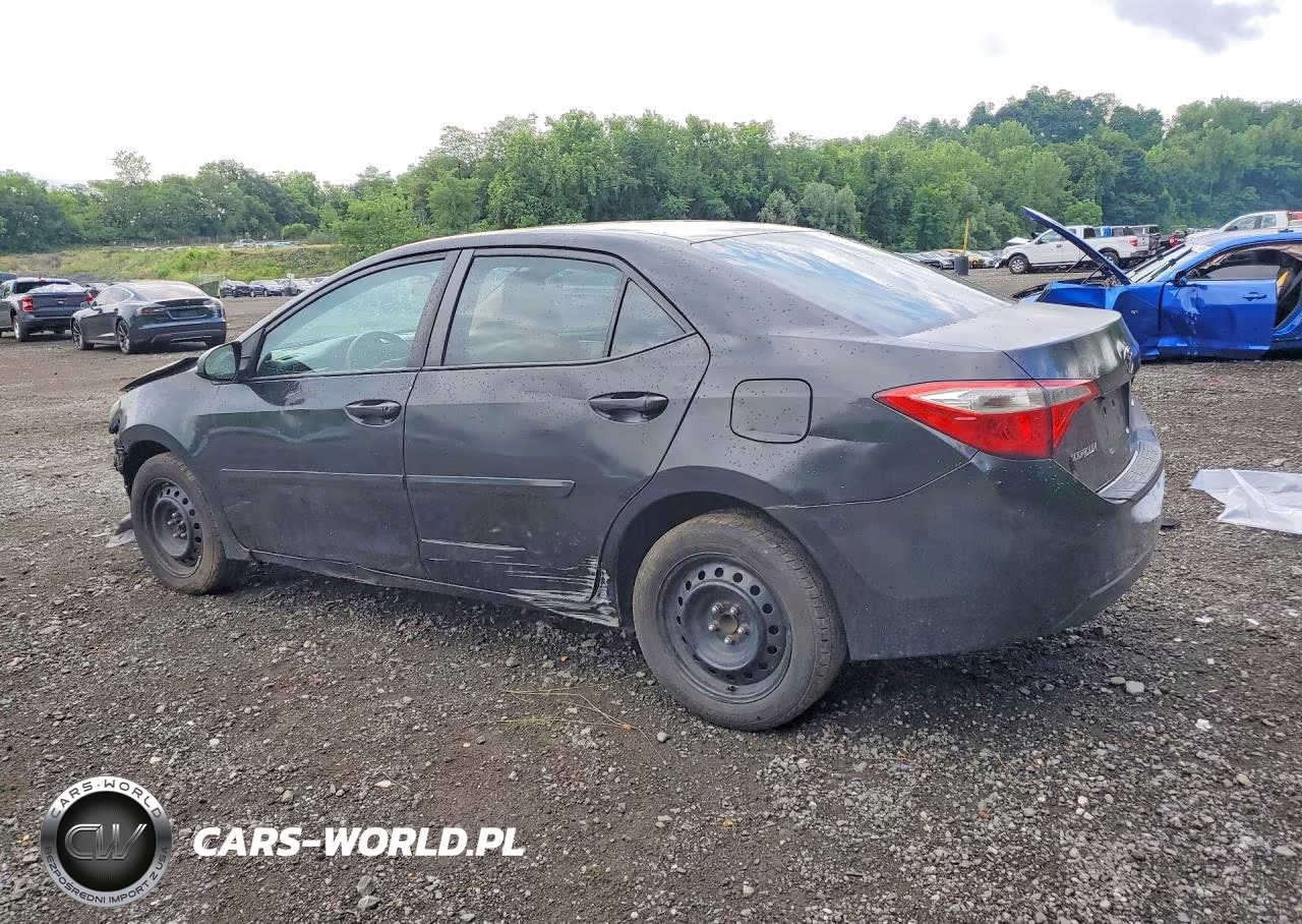 2015 Toyota Corolla Le VIN:2T1BURHE2FC272811 - 2