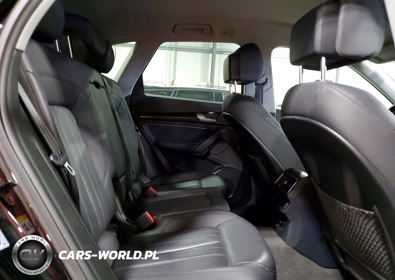 2019 Audi Q5 Premium VIN:WA1ANAFY2K2050330 - 11