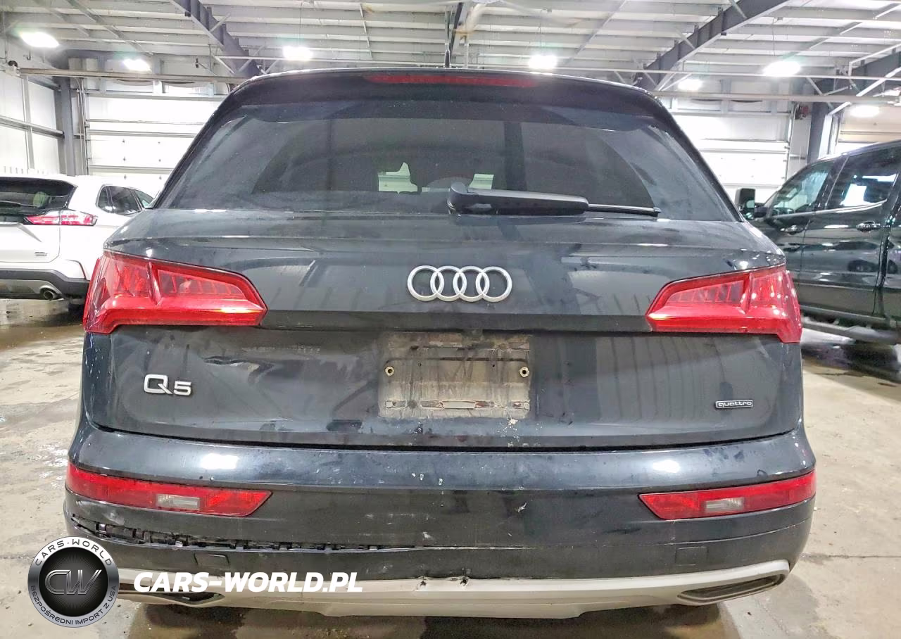 2019 Audi Q5 Premium VIN:WA1ANAFY2K2050330 - 6