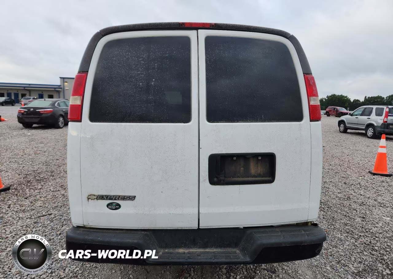 2019 Chevrolet Express G2500 VIN:1GCWGAFP3K1164372 - 6