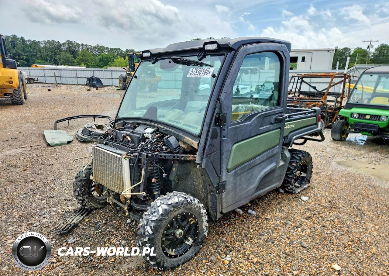 2021 John Deere Xuv835R VIN:1M0835RAEMM041435 - 2