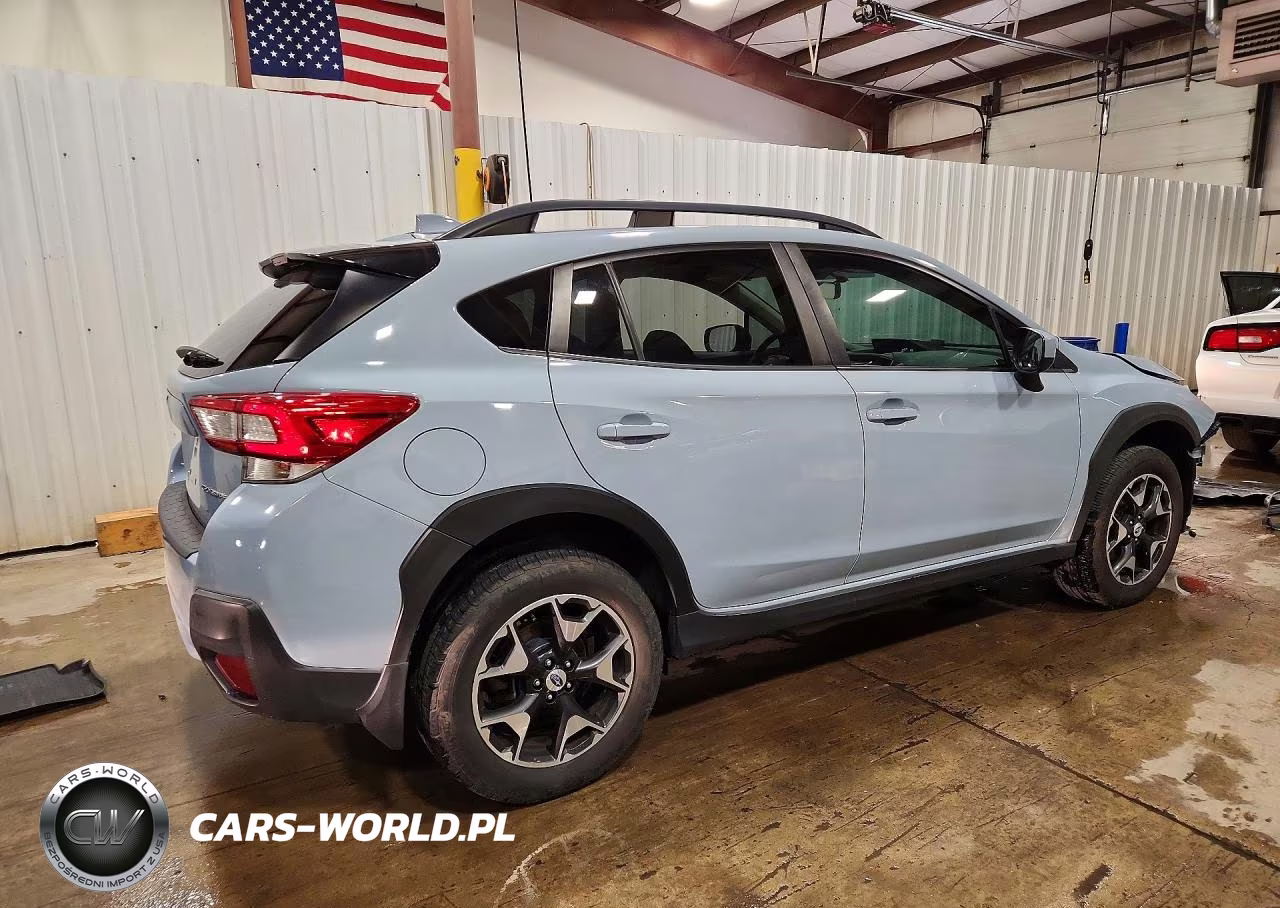2018 Subaru Crosstrek Premium VIN:JF2GTACC6JH285762 - 3
