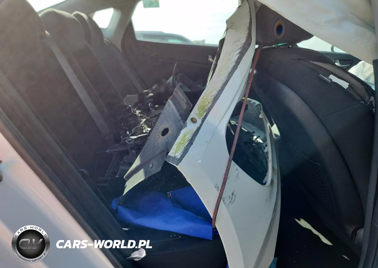 2019 Kia Optima Lx VIN:5XXGT4L36KG340175 - 10