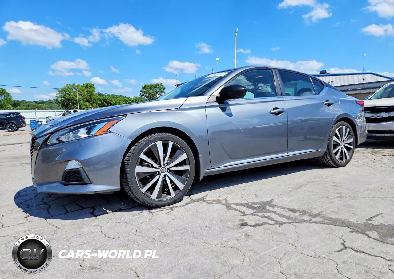 2020 Nissan Altima Sr – zdjęcie 1 z 12