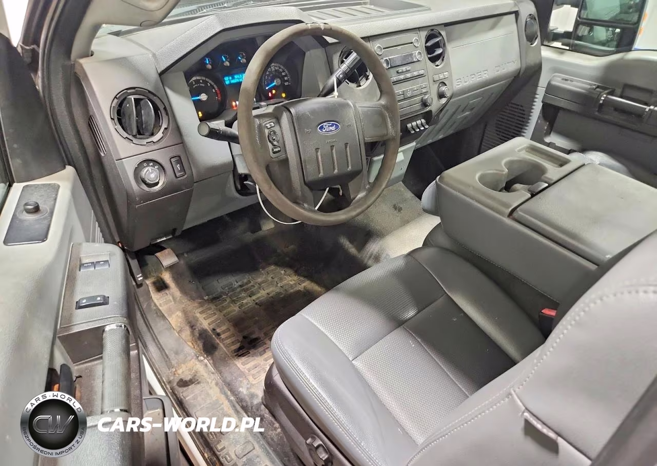2011 Ford F250 Super Duty VIN:1FTBF2B68BEA76365 - 8