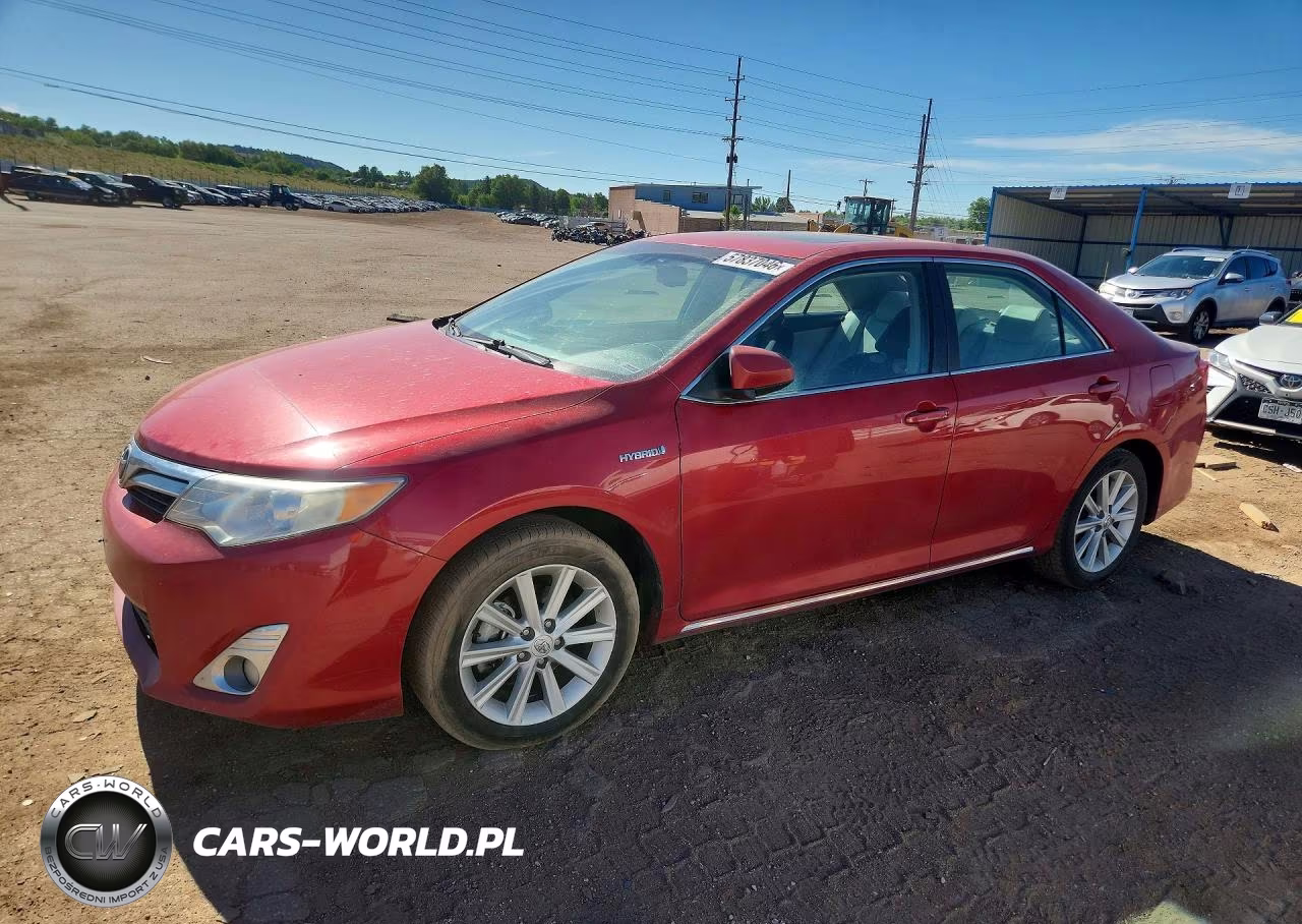 2013 Toyota Camry Hybrid Xle – zdjęcie 1 z 12