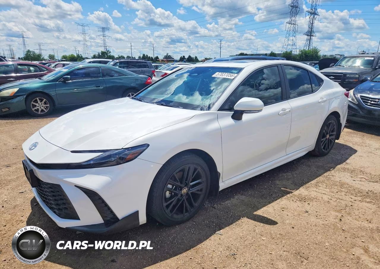 2025 Toyota Camry Se – zdjęcie 1 z 12