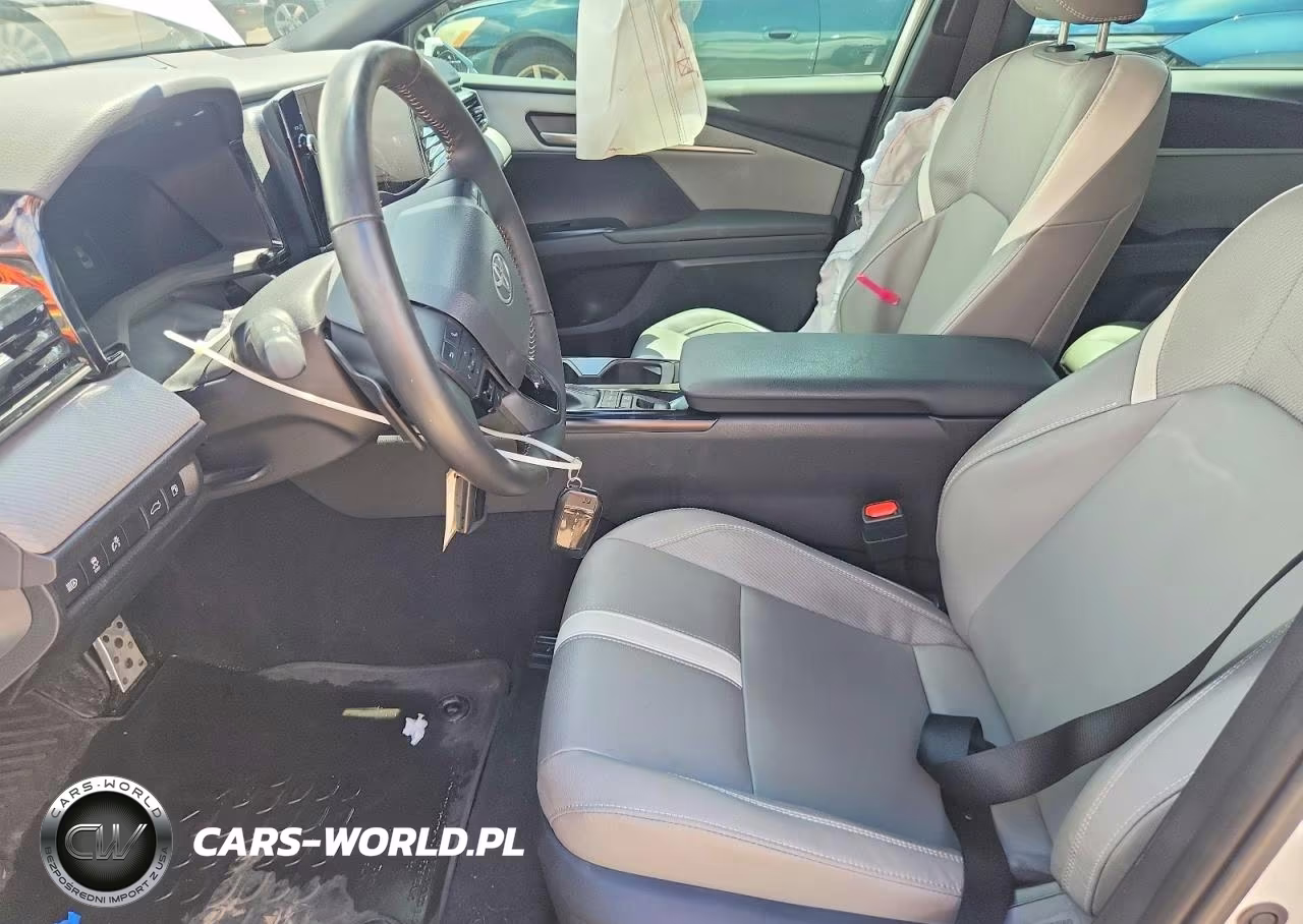 2025 Toyota Camry Se VIN:4T1DAACKXSU044872 - 7