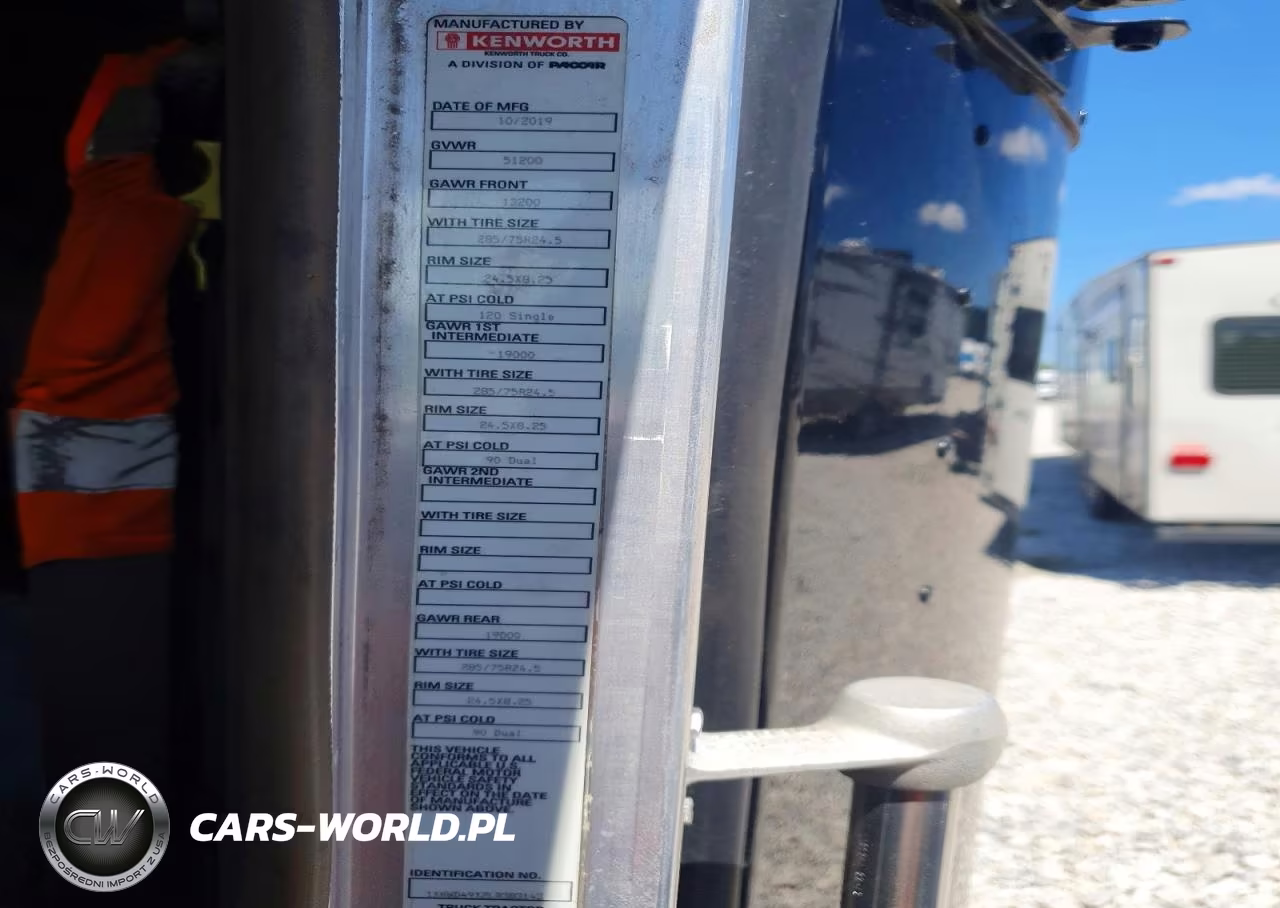 2020 Kenworth W900 VIN:1XKWD49X2LR383143 - 10