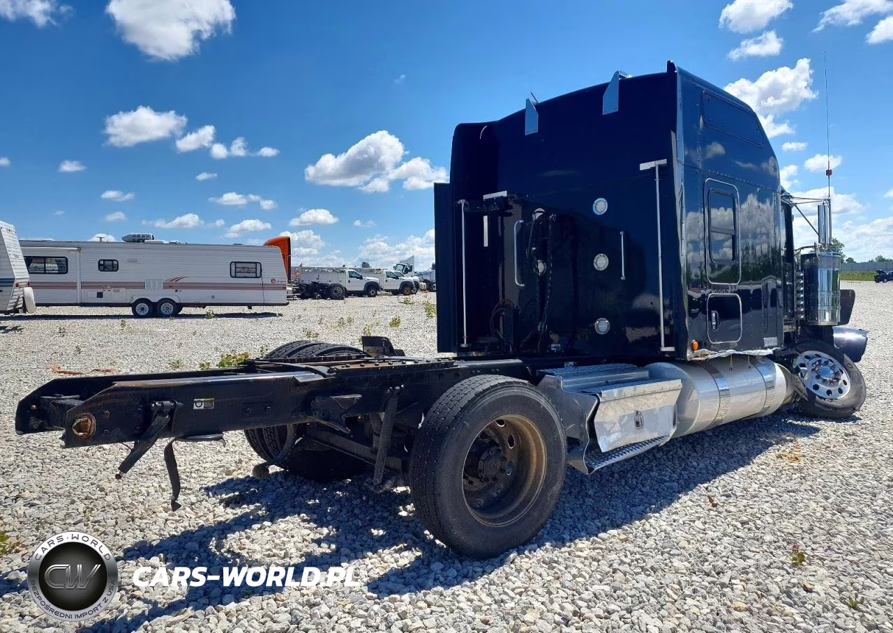 2020 Kenworth W900 VIN:1XKWD49X2LR383143 - 4