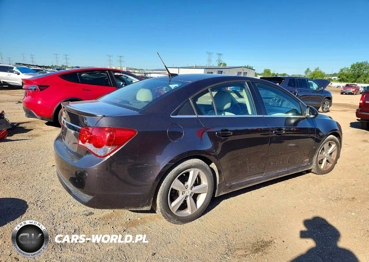 2014 Chevrolet Cruze Lt VIN:1G1PE5SB4E7214685 - 3
