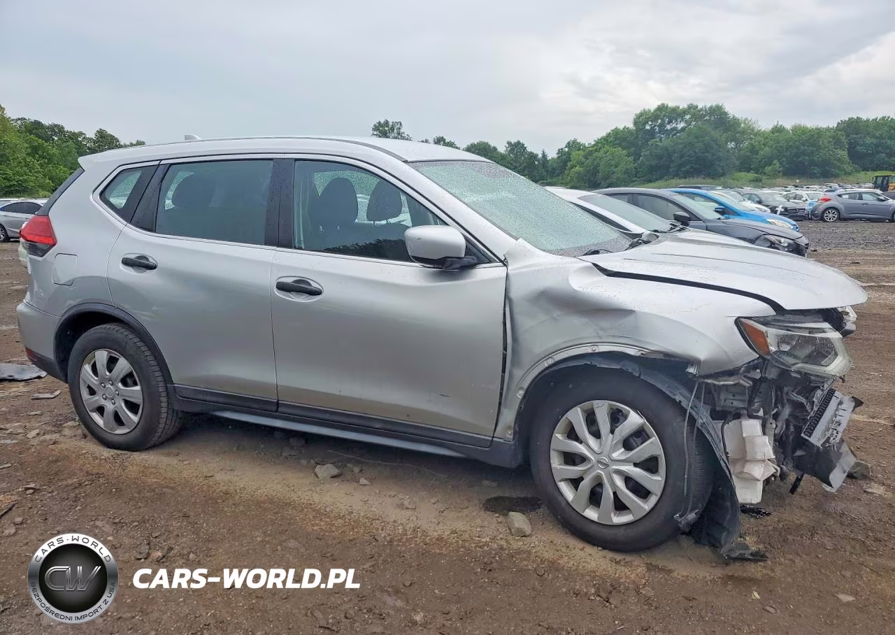 2017 Nissan Rogue S VIN:KNMAT2MV4HP562113 - 4