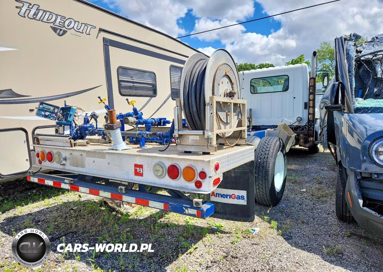 2014 Hino 338 Propane Delivery Truck VIN:5PVNV8JP6E4S50215 - 4