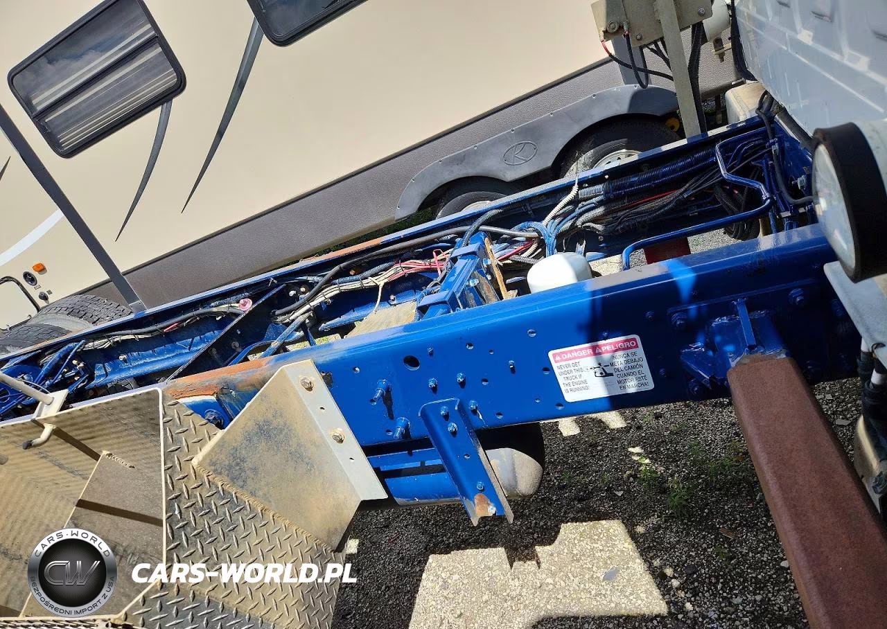 2014 Hino 338 Propane Delivery Truck VIN:5PVNV8JP6E4S50215 - 6
