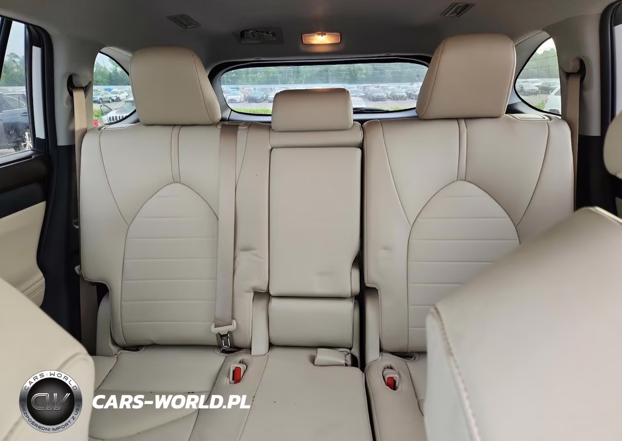 2021 Toyota Highlander Xle VIN:5TDGZRBH7MS547281 - 10