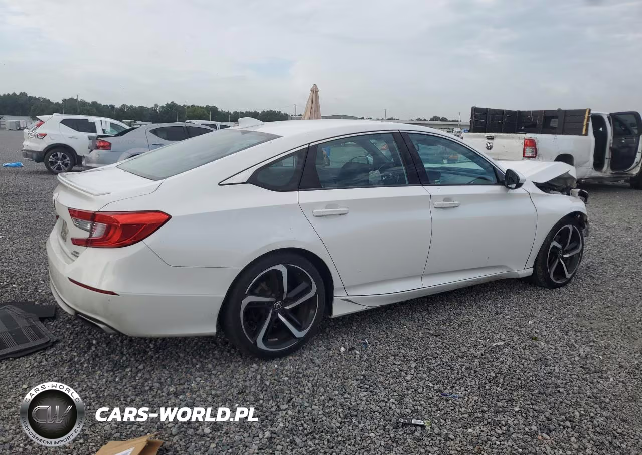 2018 Honda Accord Sport VIN:1HGCV2F30JA040877 - 3