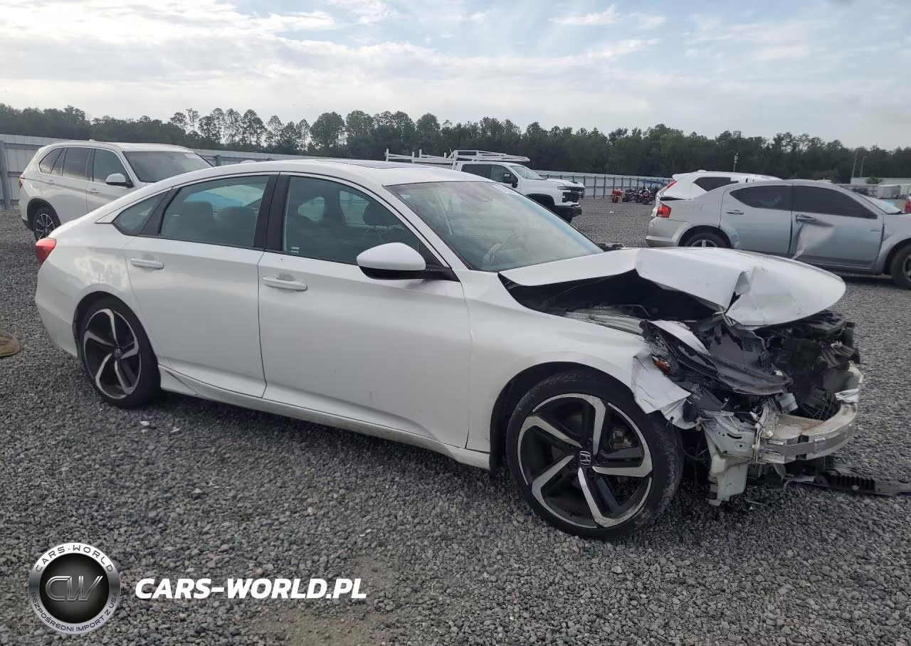 2018 Honda Accord Sport VIN:1HGCV2F30JA040877 - 4