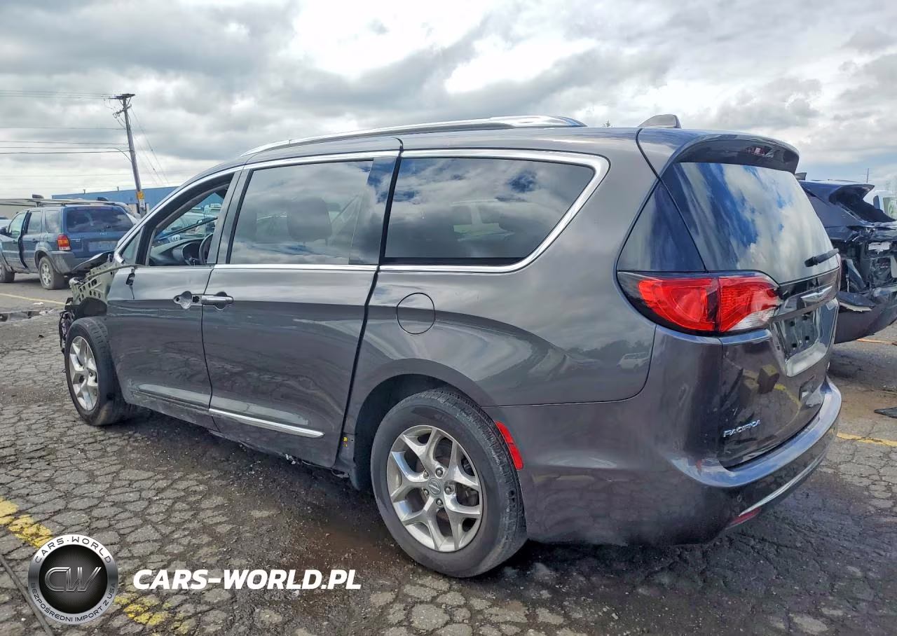2019 Chrysler Pacifica Limited VIN:2C4RC1GG3KR597810 - 2