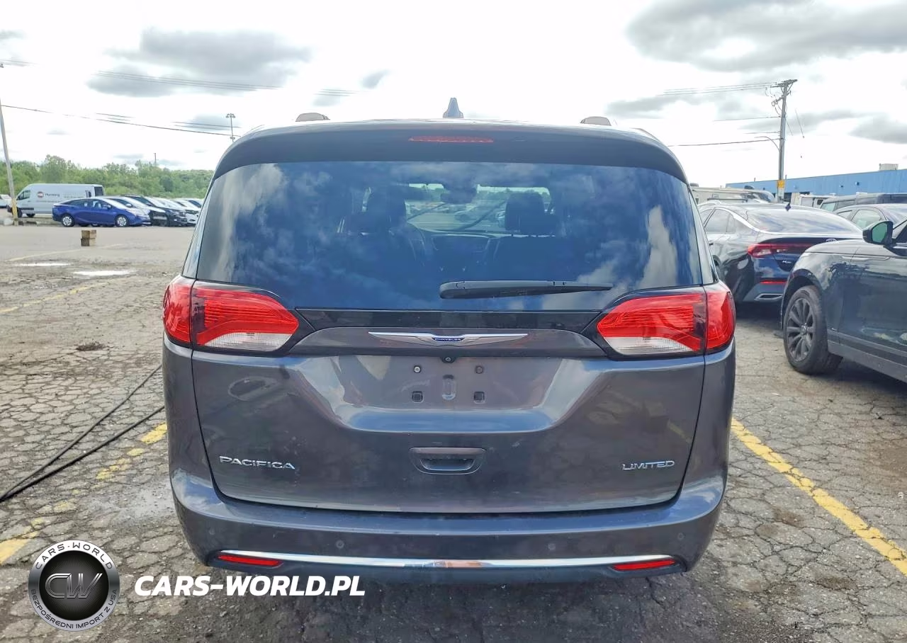2019 Chrysler Pacifica Limited VIN:2C4RC1GG3KR597810 - 6