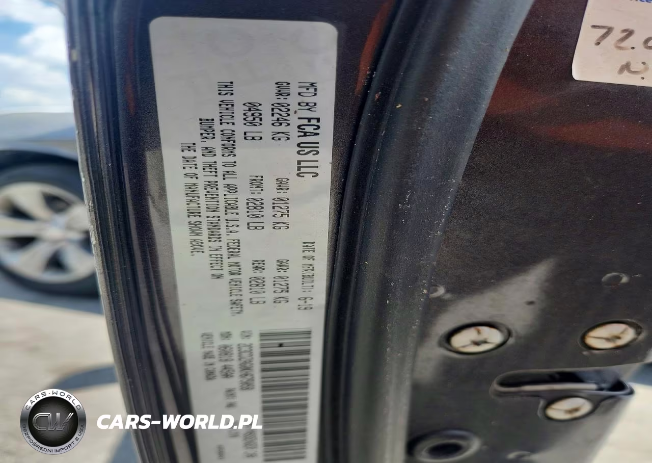 2019 Dodge Challenger Sxt VIN:2C3CDZAG0KH675058 - 12