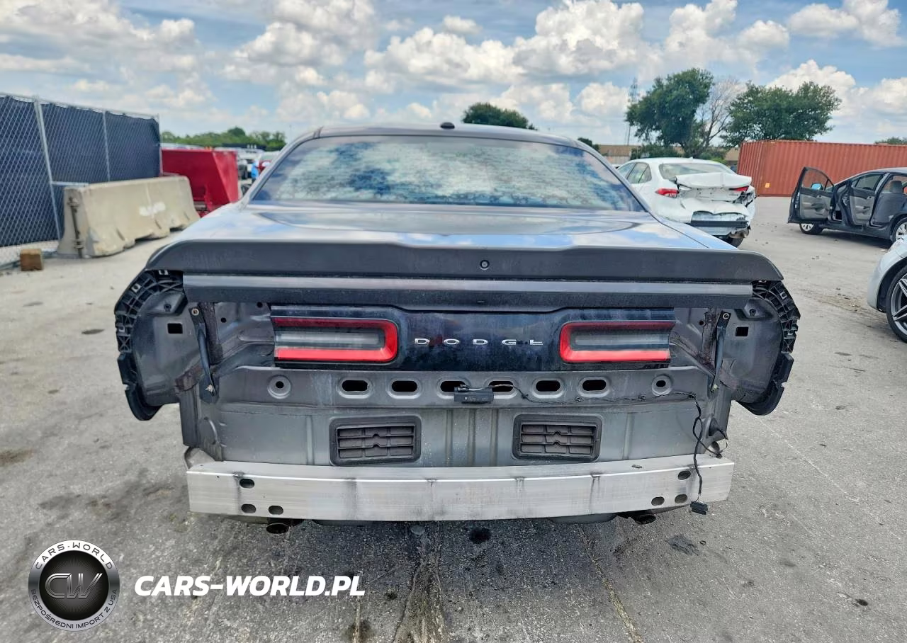 2019 Dodge Challenger Sxt VIN:2C3CDZAG0KH675058 - 6