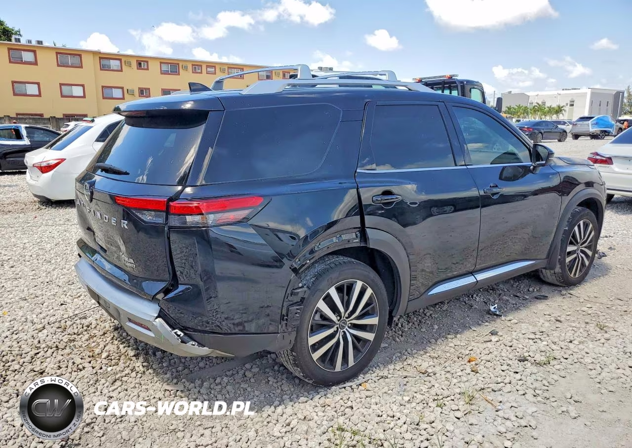 2025 Nissan Pathfinder Platinum VIN:5N1DR3DJ4SC208844 - 3